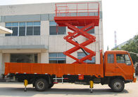 o caminhão de 16M montado Scissor a carga da plataforma de trabalho aéreo 300Kg do elevador para a exposição salão do hotel